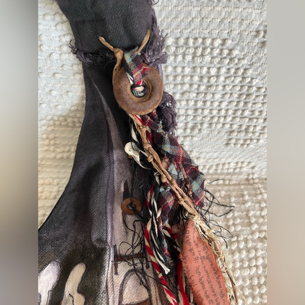 NWOT skull traveler bag Handmade WORK OF ART carry it or hang it on your wall - Picture 5 of 16